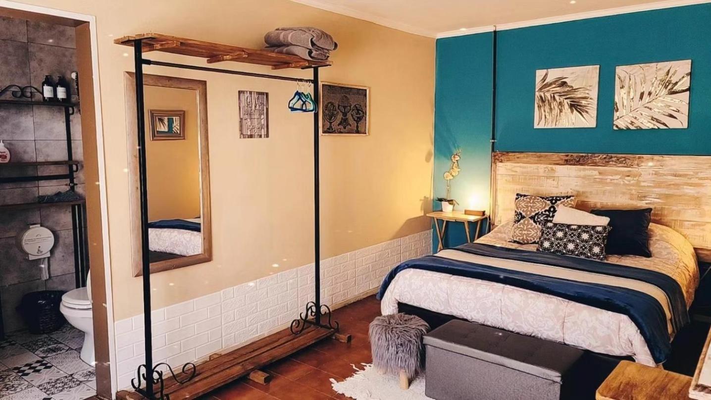 Hostel Del Lago, Habitaciones Privadas Y Cabanas El Chalten Exterior foto
